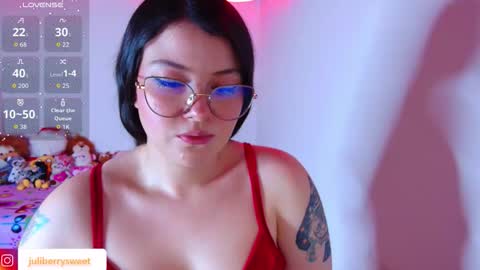 Juliana online show from January 18, 2:09 am