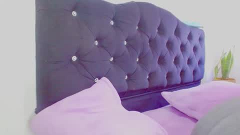  Juliana Torres  online show from October 31, 9:37 pm