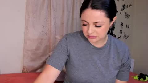 Juli online show from March 11, 5:35 pm