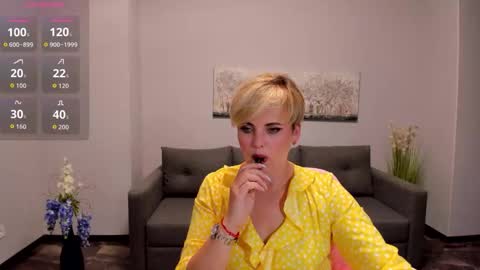 Julia online show from September 17, 12:08 pm