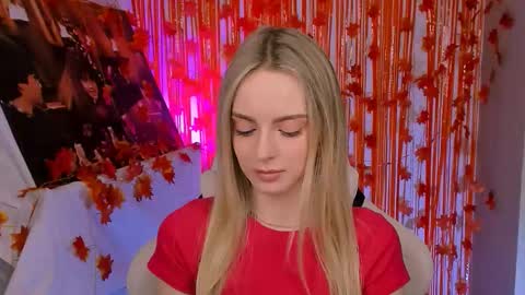 Julia online show from November 18, 1:14 pm