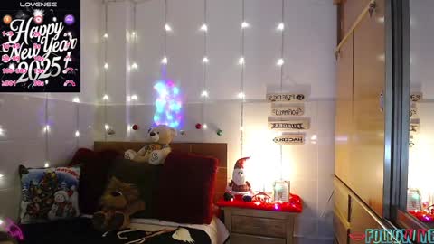 Snapshot of julian1225_ chatting on January 9, 2:01 am Julian online show from January 9, 2:01 am