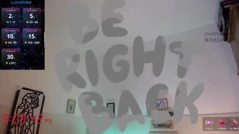 Snapshot of julian1225_ chatting on October 8, 2:08 am Julian online show from October 8, 2:08 am