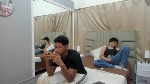 julian billy online show from February 15, 6:01 pm