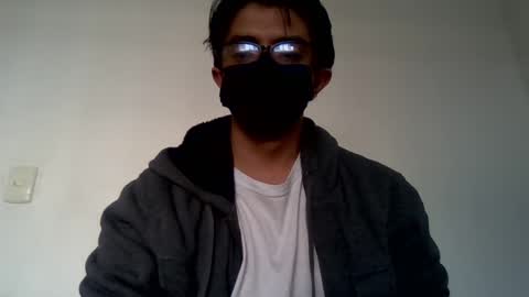 Julian Mora online show from March 3, 11:35 pm