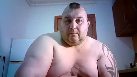Juliano online show from June 5, 3:02 am