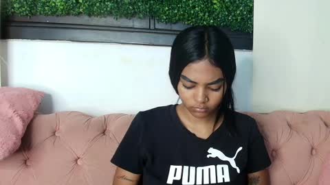 Juli online show from April 7, 7:05 pm