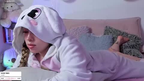 Juli  online show from February 16, 8:01 am