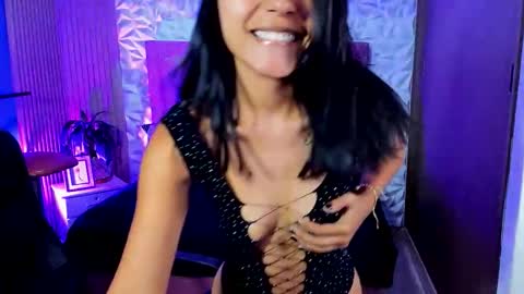 julieta_fn online show from September 25, 4:36 pm