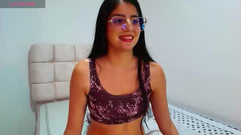 julieta_rose19 online show from March 26, 12:17 am