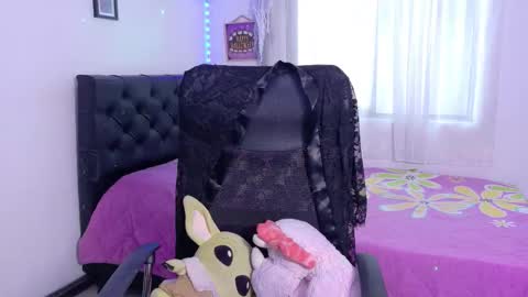 Snapshot of julietacheer chatting on October 20, 2:00 pm Julieta online show from October 20, 2:00 pm