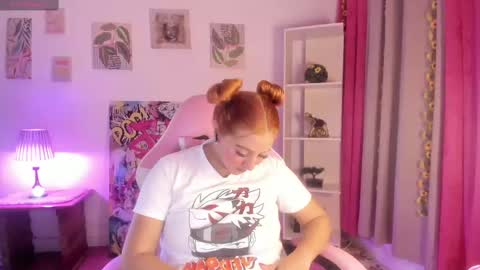 Snapshot of julietacollins_ chatting on October 4, 4:38 pm Juliet online show from October 4, 4:38 pm