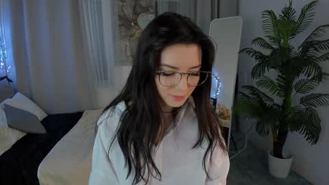 Snapshot of julietaromaniss chatting on February 6, 9:17 pm Julieta or Jully online show from February 6, 9:17 pm