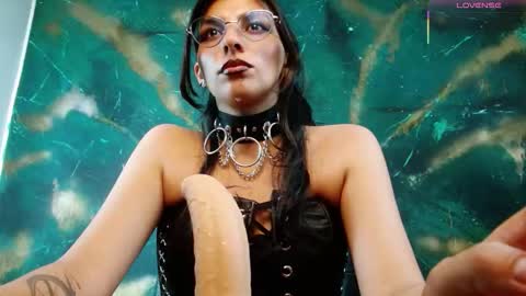 Snapshot of julieth_sex1 chatting on September 8, 9:03 pm online show from September 8, 9:03 pm
