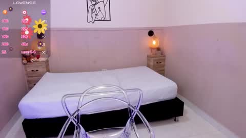 Julieth Julie online show from November 22, 3:43 pm