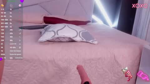 Juliet online show from March 1, 8:35 pm