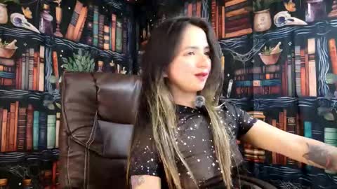 Julietta Jackson online show from March 26, 9:09 pm