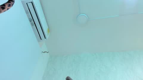 juliette_pretty_ online show from February 18, 7:13 pm