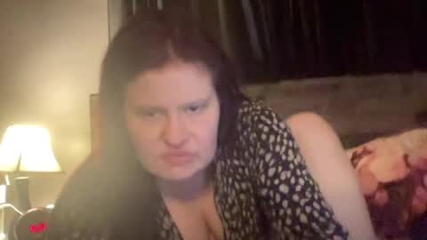 juliettelatte online show from April 6, 1:25 am