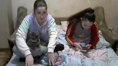 Snapshot of juliya_katie chatting on January 2, 6:34 pm Juliya Katie online show from January 2, 6:34 pm