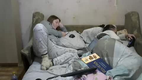 Snapshot of juliya_katie chatting on November 1, 7:24 pm Juliya Katie online show from November 1, 7:24 pm