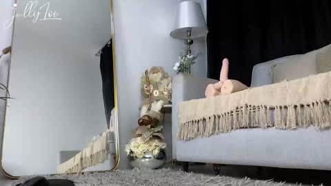 Jully Lov  online show from December 2, 9:34 pm