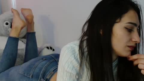 Julyana online show from January 18, 10:39 am