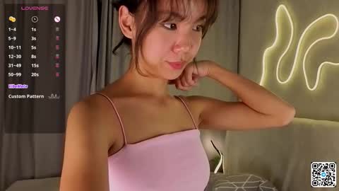 Bella online show from September 17, 6:22 pm