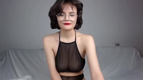 Snapshot of junnewers chatting on January 17, 6:12 pm JunneWers online show from January 17, 6:12 pm