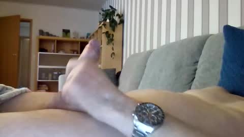 Snapshot of just51 chatting on September 25, 2:35 pm just51 online show from September 25, 2:35 pm