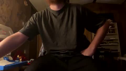 Just8nches online show from March 25, 11:11 pm