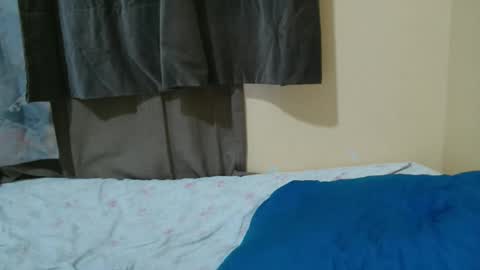 just ebonee online show from October 13, 5:15 pm