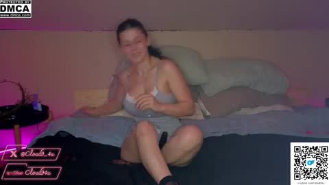 Snapshot of just_honey4u chatting on January 28, 2:10 pm just_honey4u online show from January 28, 2:10 pm