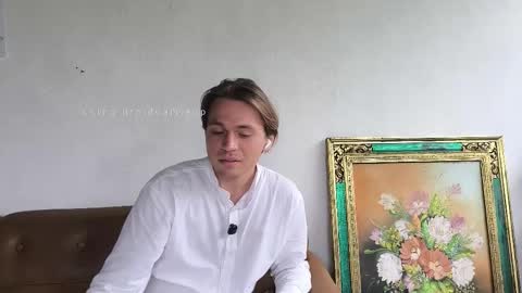 just_place online show from September 16, 8:39 am