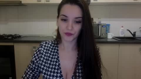 Snapshot of justanneagain chatting on February 9, 3:43 am JustAnne online show from February 9, 3:43 am