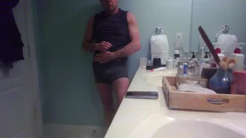 justanotherdadbod2025 online show from February 18, 3:39 am