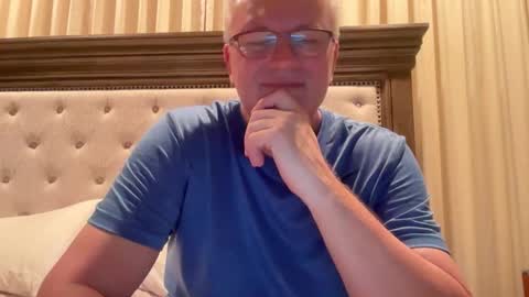 Michael online show from October 31, 1:17 am