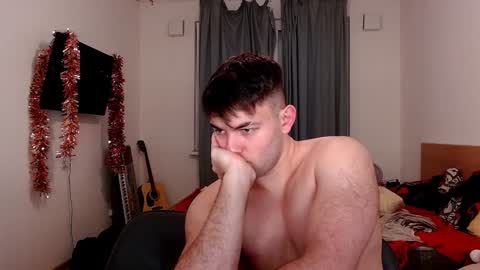 Snapshot of justin_badd chatting on January 11, 6:23 pm justin_badd online show from January 11, 6:23 pm