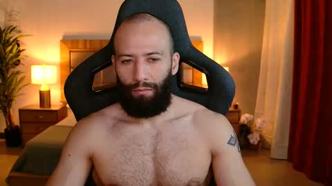 Justin online show from January 17, 10:35 am