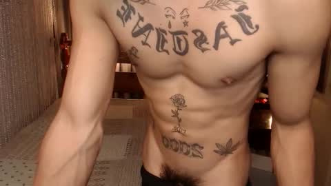 justine_hunk online show from February 2, 1:36 am