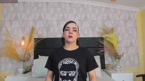 Justine online show from February 5, 3:32 am