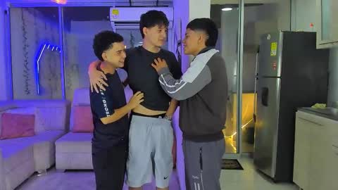 justingtime21 online show from January 13, 5:48 am