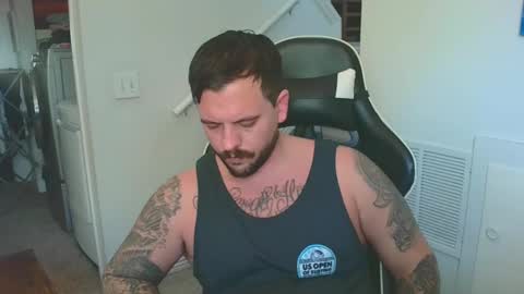 Snapshot of justintym69 chatting on October 3, 7:44 pm justintym69 online show from October 3, 7:44 pm
