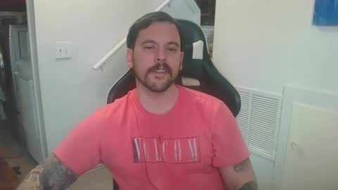 Snapshot of justintym69 chatting on January 6, 6:41 pm justintym69 online show from January 6, 6:41 pm