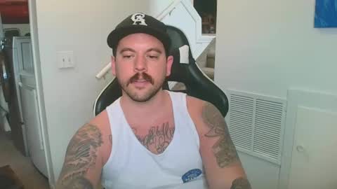 Snapshot of justintym69 chatting on February 13, 9:50 pm justintym69 online show from February 13, 9:50 pm