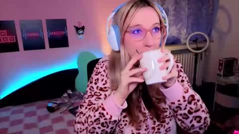 Kerry online show from February 23, 6:59 am