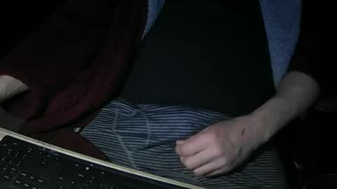 Justme39057 online show from March 3, 4:47 pm