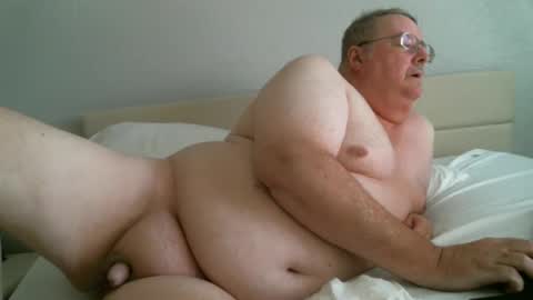 Snapshot of justmedm64 chatting on December 9, 5:41 pm justmedm64 online show from December 9, 5:41 pm