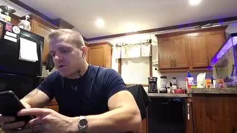 justus0624 online show from October 15, 11:48 pm