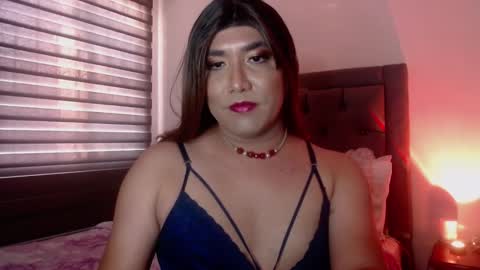 KIM  online show from February 12, 10:35 pm